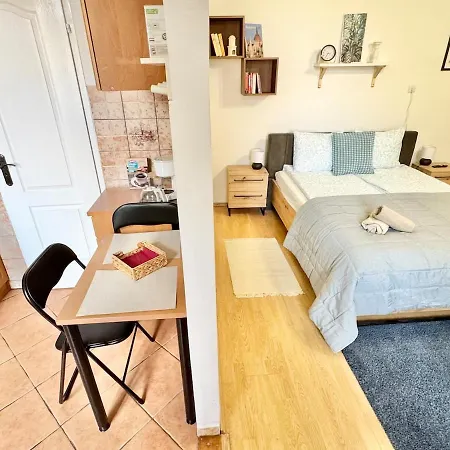 R27 Cozy Budapest